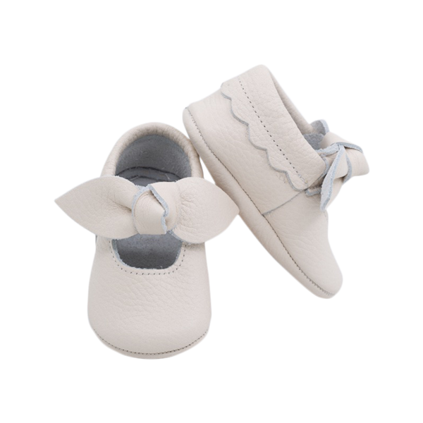 Bunny bow leather baby shoes in ivory