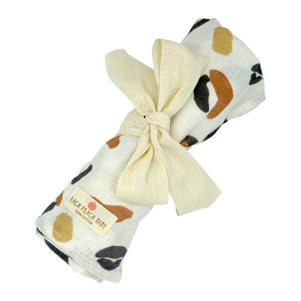 GOTS organic cotton baby muslin cloth swaddle in unisex leopard print