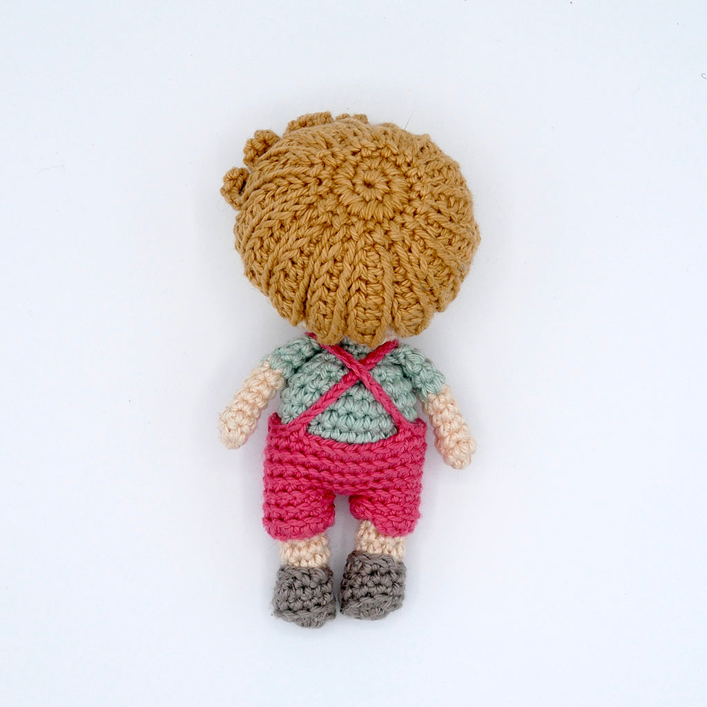 Pocket Peach doll called Pod in organic cotton crochet